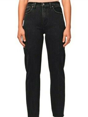 Hollister Ultra High-Rise Mom Jeans straight leg black Raw Hem Size 5L 27/29